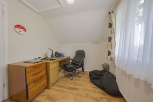 Photo 5- click for photo gallery